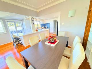 Parnell Gem | Walk to Domain & Hospital - 8