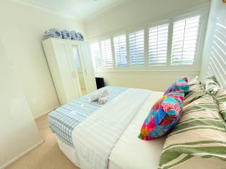 Parnell Gem | Walk to Domain & Hospital - 4