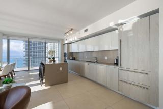 Infinite Ocean Luxury Three Bedroom Paradise - 1