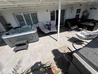 Luxury jacuzzi apartment - 3