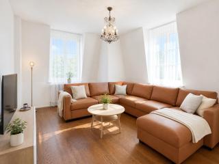 Bern 6 city apartment, central comfortable modern - 0