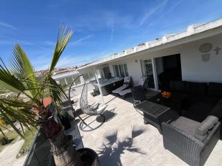 Luxury jacuzzi apartment - 8
