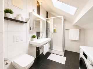 Bern 6 city apartment, central comfortable modern - 6