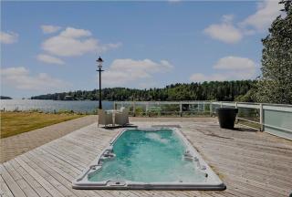 The Dream House By The Glittering Lake Vttern - 9