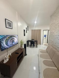 AeroBay Homestay 1BR Near Dahican Beach - 8