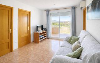 Amazing Apartment In Oropesa Del Mar - 3