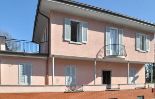 3 Bedroom Nice Apartment In Stresa - 8