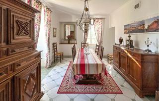Gorgeous Home In Tauriac - 6
