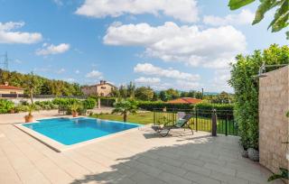 Lovely Home In Labin With Private Swimming Pool, Can Be Inside Or Outside - 2