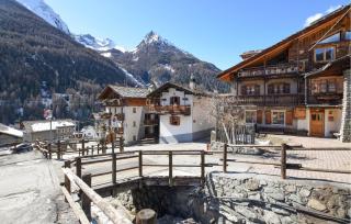Amazing Apartment In Cogne - 4