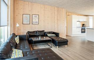 Gorgeous Home In Grenaa With Sauna - 1