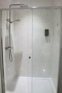 The Cosy 6 Haven in Sheffield City Centre - 3