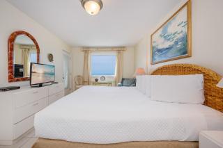 Driftwood Towers 6D condo - 1