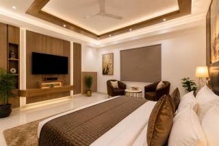 Hotel The Capital Stay Near Delhi IGI Airport With - Free Airport Pickup - 1