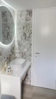 VERADA HOUSE - 3