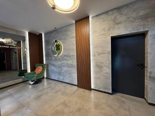 Modern 1BR Apartment, Spacious Balcony, Fast WiFi & Free Parking - 6