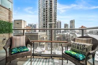 Jungle Book Luxe Suite Downtown BMO - 4