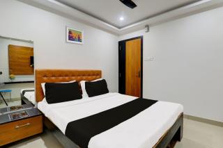 Hotel O by OYO Aayaansh - 2