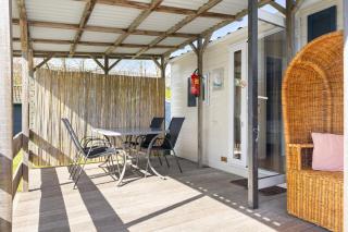 Chalet de Zwaan op camping Oudesluis - 5