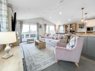 Turnberry Lodge - 5