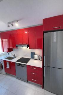 Bright 3BR Apartment with Terrace in Madrid Rio - 5