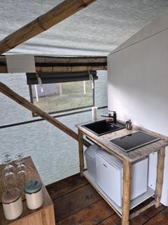 Bamboo glamping - 9
