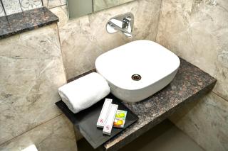 Hotel Shri Ram Residency - 4