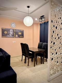 Modern 2 Bedroom Apartment in DHA Ideal Family Living - 7