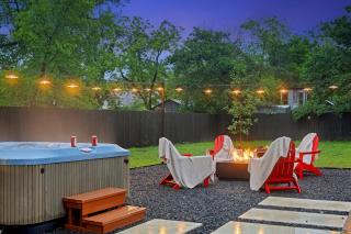Kilted Cowboy - Hot Tub Fire Pit & Close to Main - 7