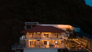 Nebula Cottage by Quercus Oak Stays - 0
