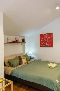 Serene 2BR 2BA Apt Old Quarter FREE Parking Washer - 4