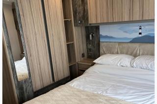 Silver-grade Mobile - Sleeps 6 - Dogs Welcome - 3