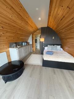 Glamping Pod - 4