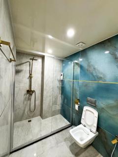 Luxury 2BR Apartment - Balcony, Square View, Central Tbilisi - 2
