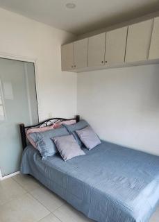 Cozy Apartment Near the Beach, Pool Access, Hot Water - 7