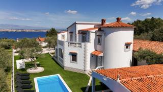 Costa apartment with private pool - 4