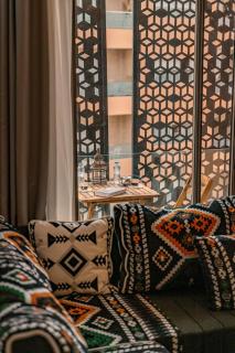 Prime location Moroccan-Style Luxury Apartment with Parking near Carré Eden Shopping Center - Marrakesh - 6