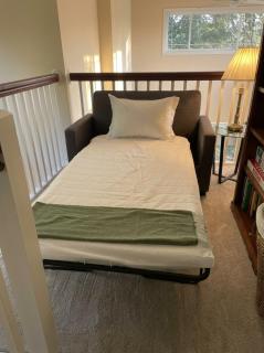 Spacious 4BR Home Near Stadiums - Seattle - 7