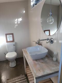 Unique, cozy rondavel 200m from the sea - 3