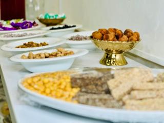 Ayvan Plaza Hotel in old city - 1