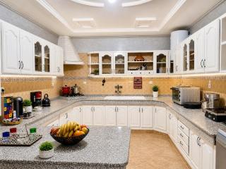 Rare Villa de Prestige Idéalement située à Oujda - 5