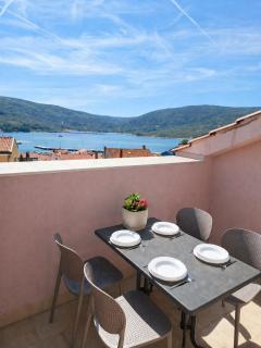 Apartments Izabela Mužić-Fornarić Cres - 0