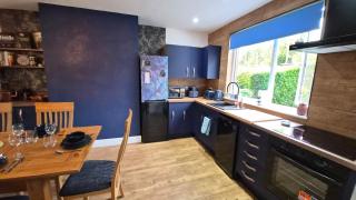 Sunny Side Central Matlock - Dogs, Garden, Parking, EV - 4