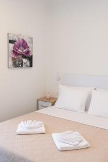 Aplo Chios Deluxe Apartments - 6