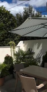 Roel's Guest House 1 - 3