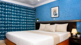 DeBoss Hotel - 9