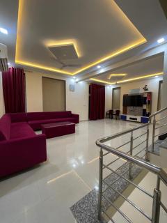 Shriji Udai Villa 4bhk luxurious property with Private pool - Udaipur - 1