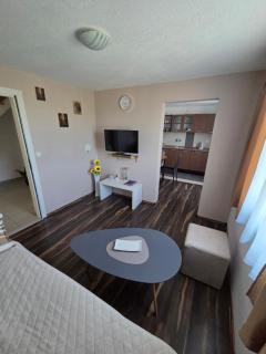 Apartments Luka - 5