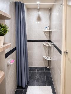 Suites a 3 Min del Estadio - Terraza - Servicios Exclusivos - 1