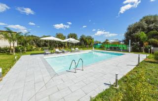 Stunning Home In Floridia - 1